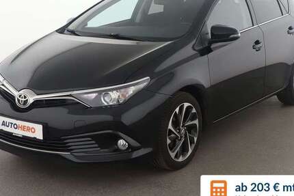 Toyota Auris 117.233 km 10.440 &euro; Hamburg 22529
