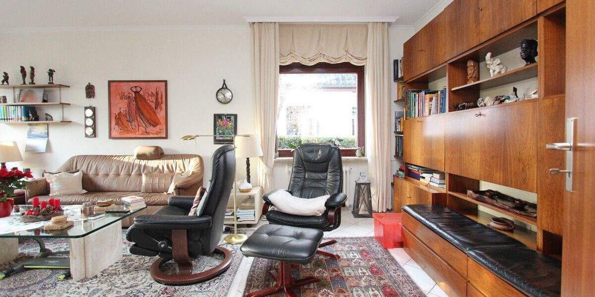 Einfamilienhaus Wedel - 7 Zimmer, 153 m&sup2;, 649.000&euro; | Angebot:25820862