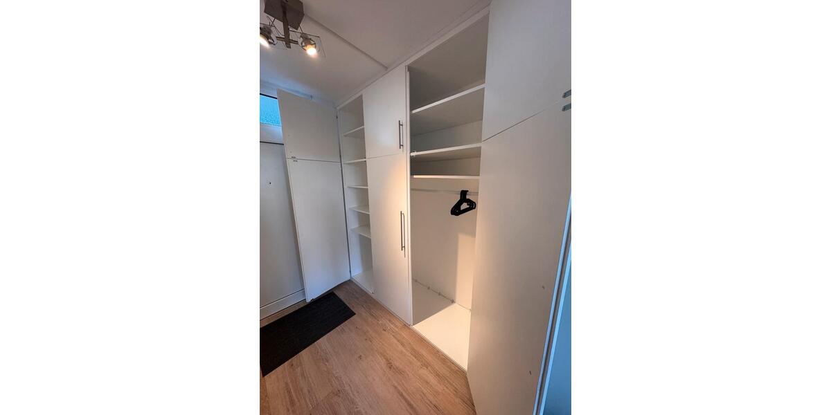 Etagenwohnung Hamburg Altona - 1 Zimmer, 36 m&sup2;, 1.500&euro; | Angebot:25930899