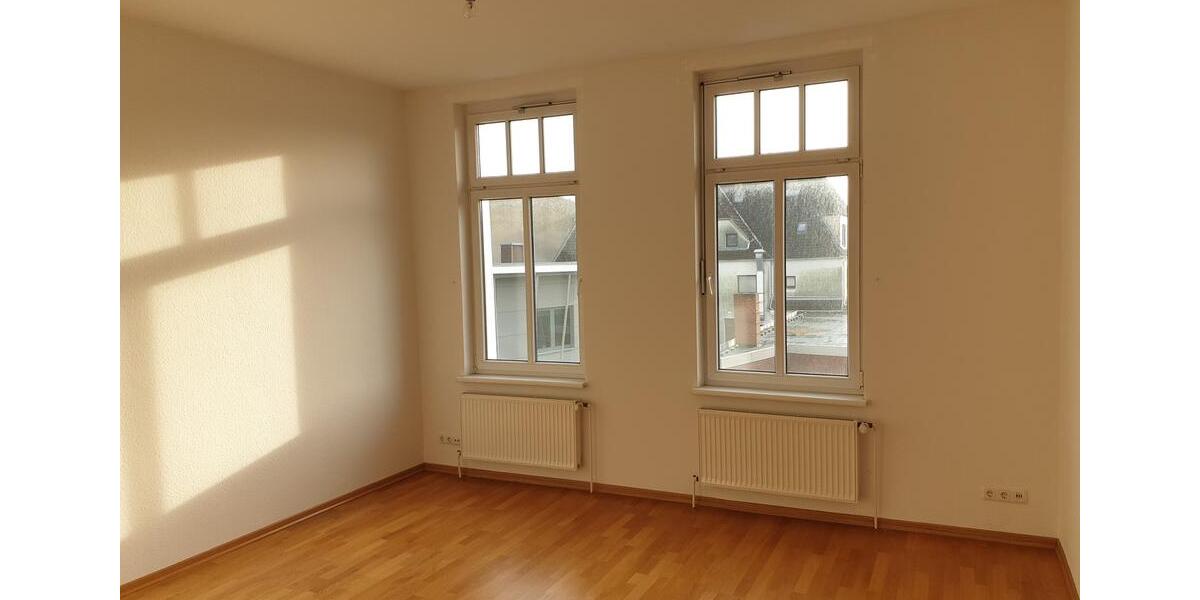 Etagenwohnung Bad Oldesloe - 4 Zimmer, 103 m&sup2;, 1.288&euro; | Angebot:25623302