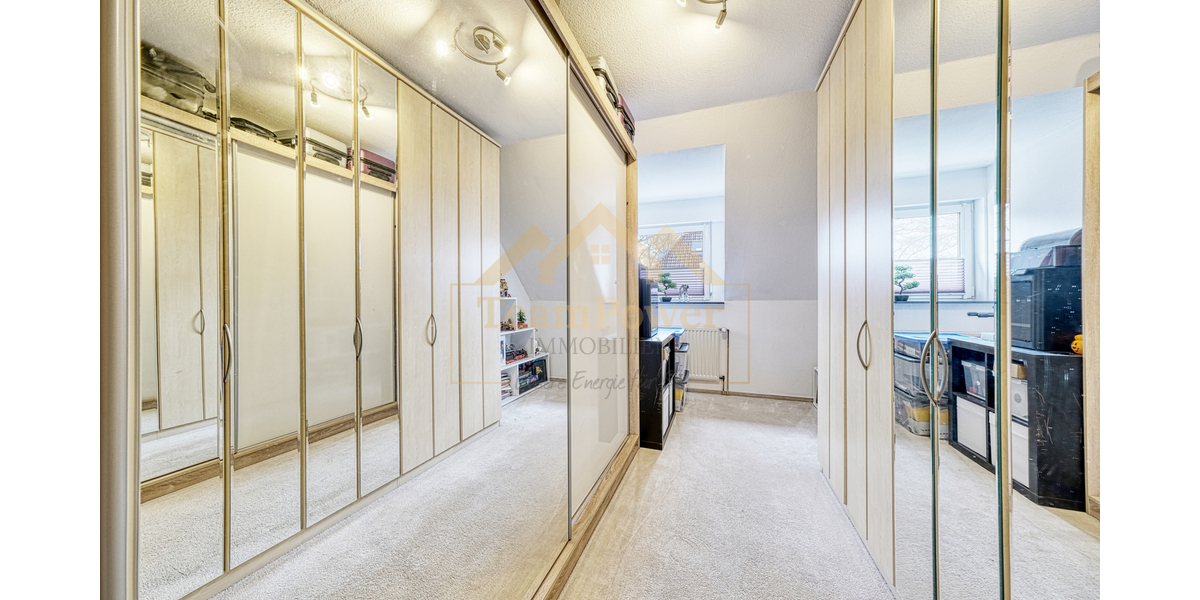 Ruhig gelegen, liebevoll modernisiert und bestens angebunden! - Reihenendhaus Uetersen | Angebot:25919185