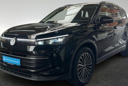 VW Tiguan 25.485 km 32.445 &euro; Hamburg 22761
