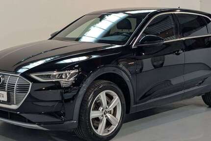 Audi e-tron 25.000 km 28.975 &euro; Ellerhoop 25373