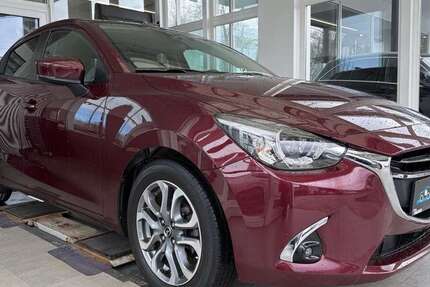 Mazda 2 66.417 km 13.950 &euro; Hamburg 22761