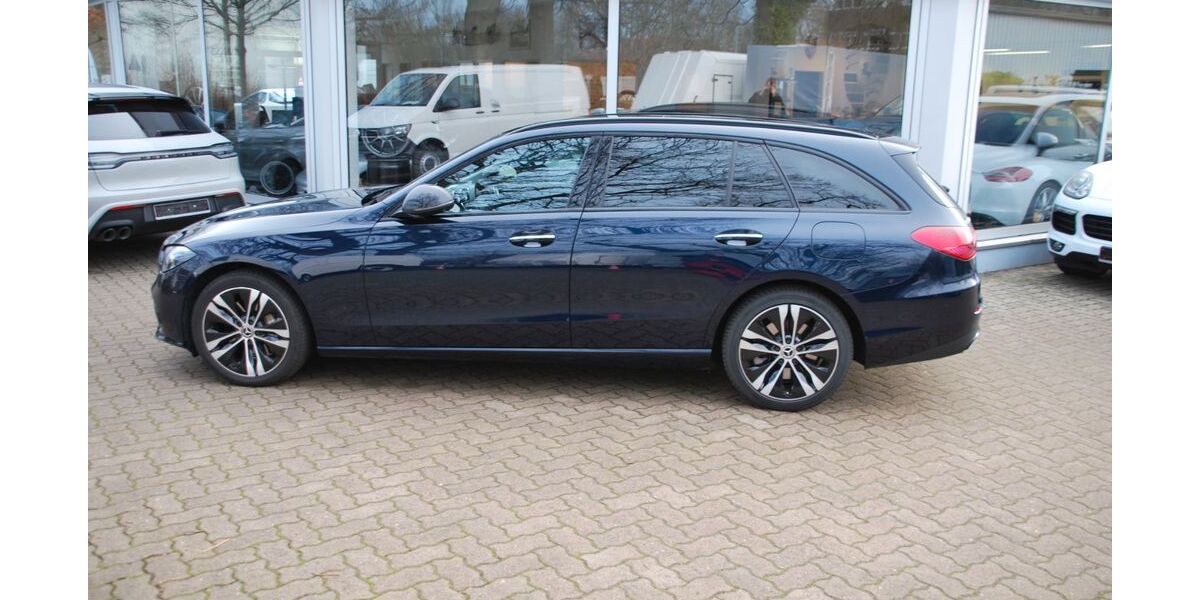 Mercedes-Benz C 300 73.000 km 29.900 &euro; Ahrensburg 22926