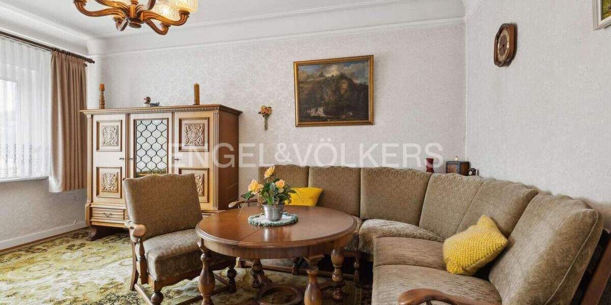 Einfamilienhaus Norderstedt Garstedt - 8 Zimmer, 180 m&sup2;, 599.000&euro; | Angebot:25701582