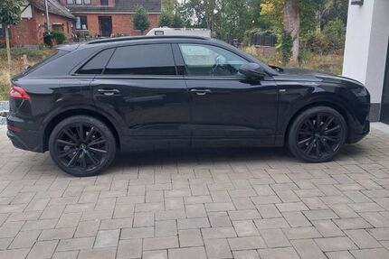 Audi Q8 53.000 km 70.900 &euro; Hamburg 22453