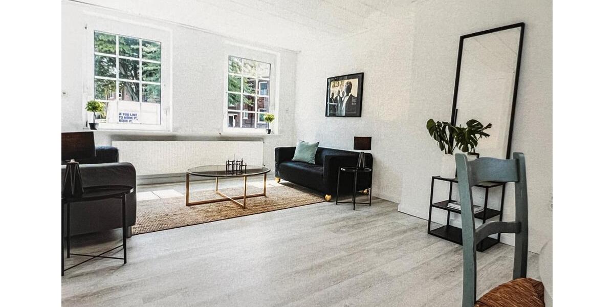 Etagenwohnung Reinbek - 5 Zimmer, 141 m&sup2;, 1.800&euro; | Angebot:25319833