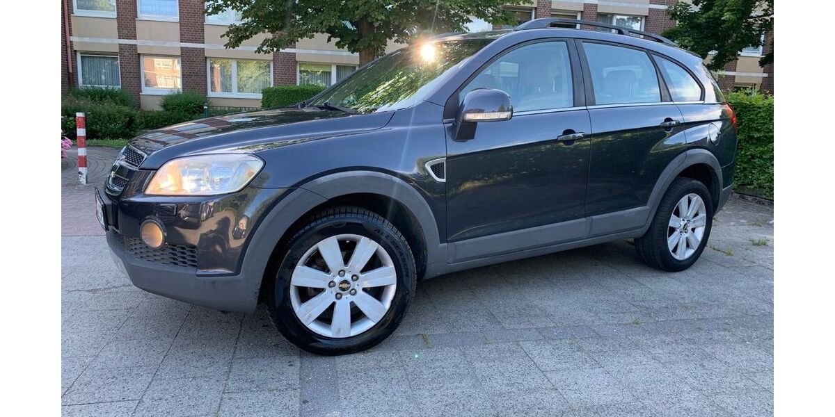 Chevrolet Captiva 141.000 km 5.990 &euro; Barsbüttel 22159