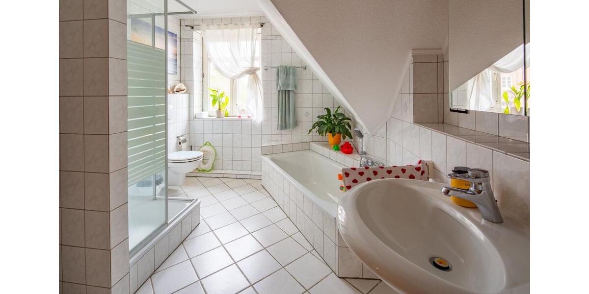 Doppelhaushälfte Jork - 4 Zimmer, 109 m&sup2;, 379.800&euro; | Angebot:24769418