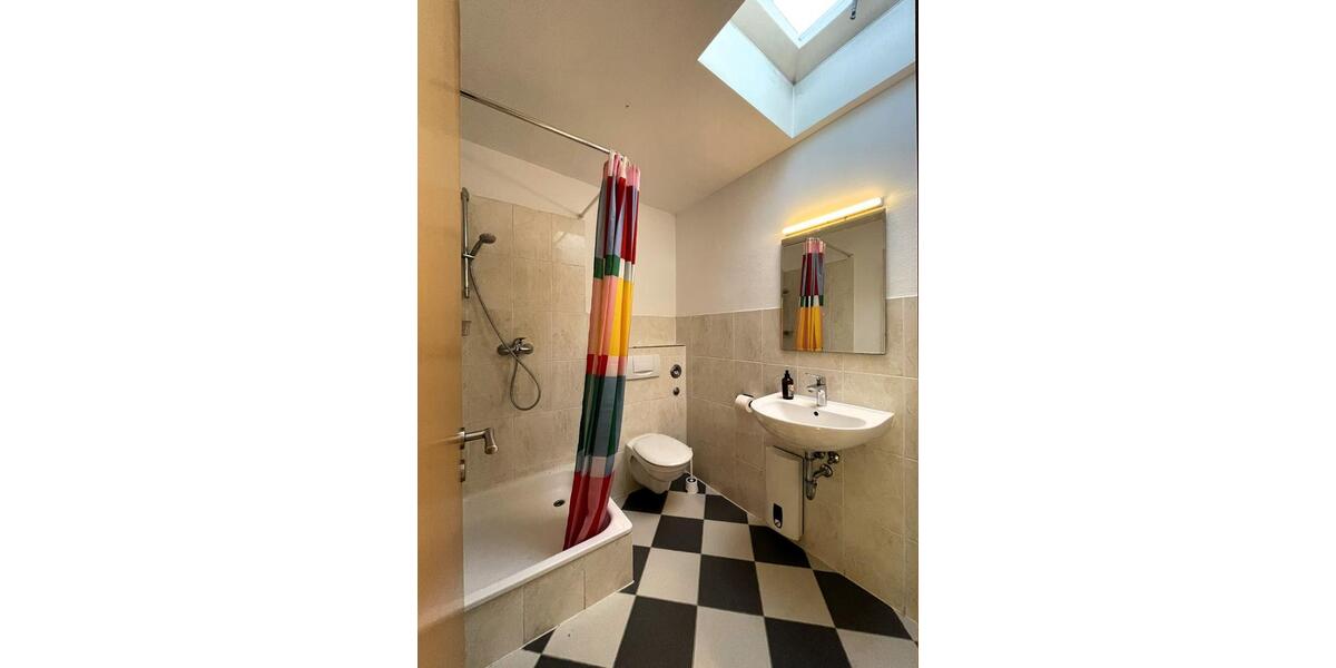 Dachgeschoßwohnung Hamburg Bahrenfeld - 2 Zimmer, 48 m&sup2;, 345.000&euro; | Angebot:25711403