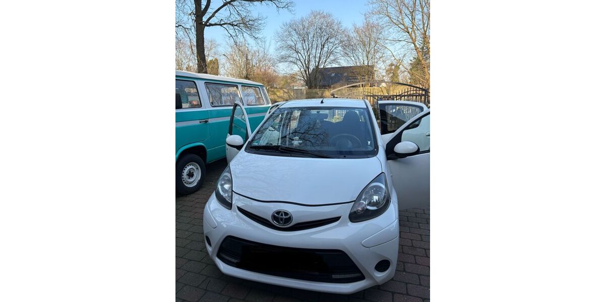Toyota Aygo (X) 187.506 km 4.250 &euro; Norderstedt 22844