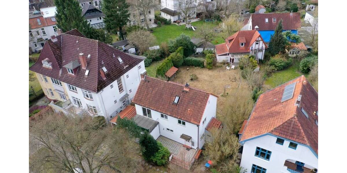 Mehrfamilienhaus, Wohnhaus Hamburg / Groß Borstel Groß Borstel - 7 Zimmer, 212 m&sup2;, 1.450.000&euro; | Angebot:26026859
