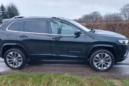 Jeep Cherokee 121.500 km 18.000 &euro; Elmshorn 25336