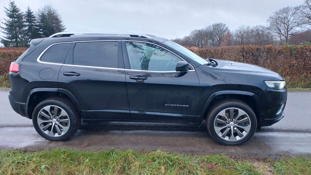 Jeep Cherokee 121.500 km 18.000 &euro; Elmshorn 25336