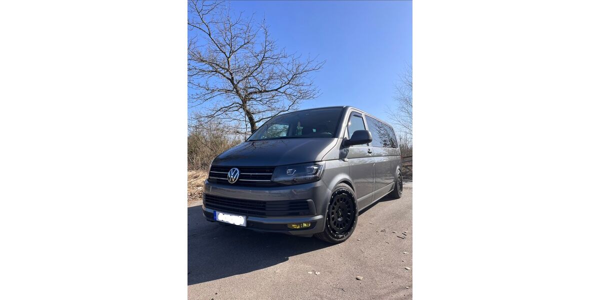VW T6 Caravelle 146.000 km 31.900 &euro; Henstedt-Ulzburg 24558