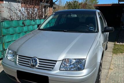 VW Bora 353.462 km 1.550 &euro; Bad Bramstedt 24576