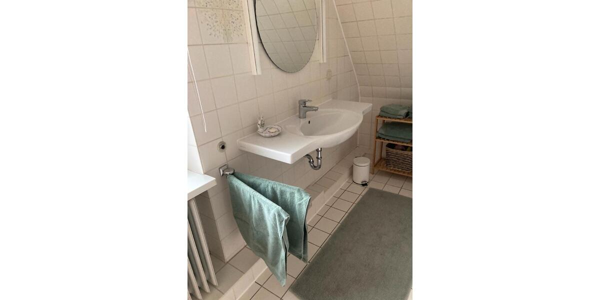 Etagenwohnung Hamburg Altona - 2 Zimmer, 100 m&sup2;, 2.600&euro; | Angebot:25971262