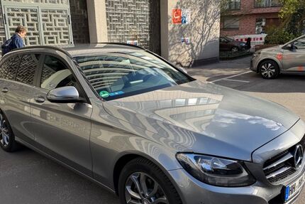 Mercedes-Benz 220 199.999 km 12.900 &euro; Hamburg 22303