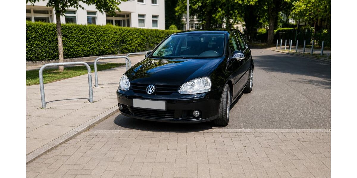 VW Golf 178.000 km 2.000 &euro; Hamburg 22085