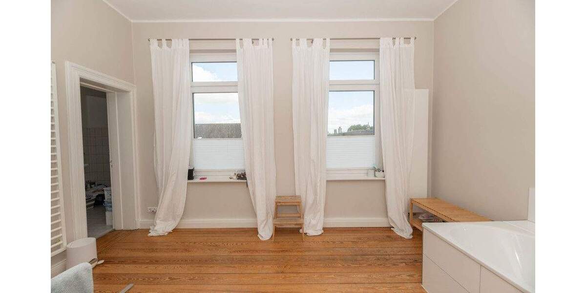 Einfamilienhaus Elmshorn - 7 Zimmer, 228 m&sup2;, 769.000&euro; | Angebot:25819682