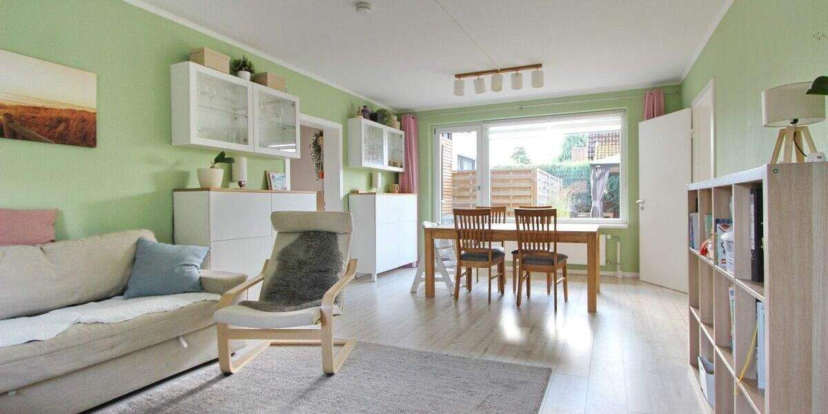 Einfamilienhaus Barmstedt - 9 Zimmer, 237 m&sup2;, 529.000&euro; | Angebot:25743534