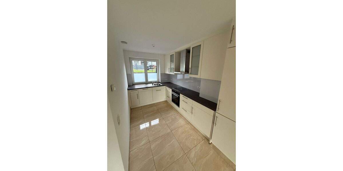 Reihenmittelhaus Hamburg Eißendorf - 6 Zimmer, 155 m&sup2;, 2.300&euro; | Angebot:25820930