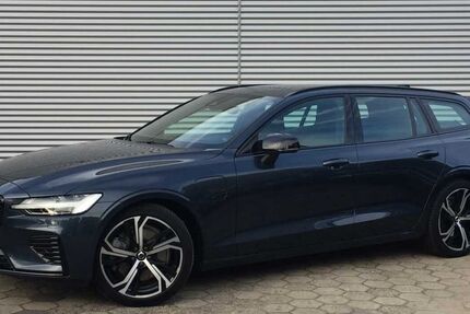 Volvo V60 21.488 km 42.850 &euro; Hamburg 22393