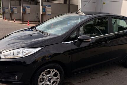 Ford Fiesta 142.000 km 4.650 &euro; Hamburg 22303