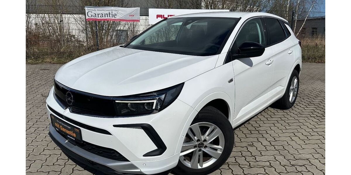 Opel Grandland (X) 21.500 km 21.800 &euro; Ahrensburg 22926