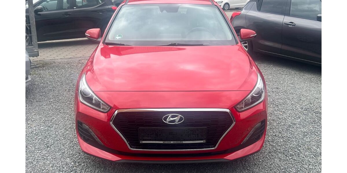 Hyundai i30 48.000 km 11.490 &euro; Hamburg 20537