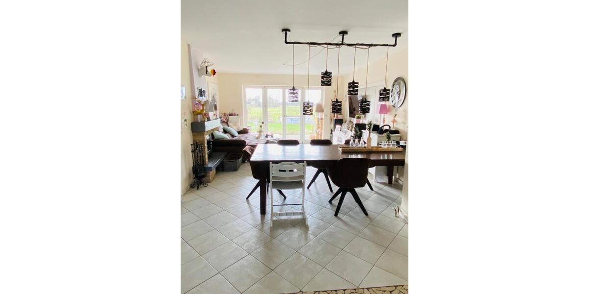 Doppelhaushälfte Uetersen - 4 Zimmer, 130 m&sup2;, 375.000&euro; | Angebot:25950807