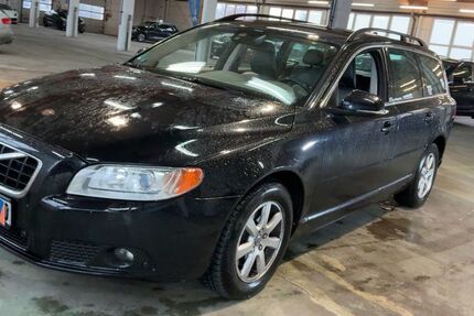Volvo V70 146.595 km 9.999 &euro; Bargteheide 22941