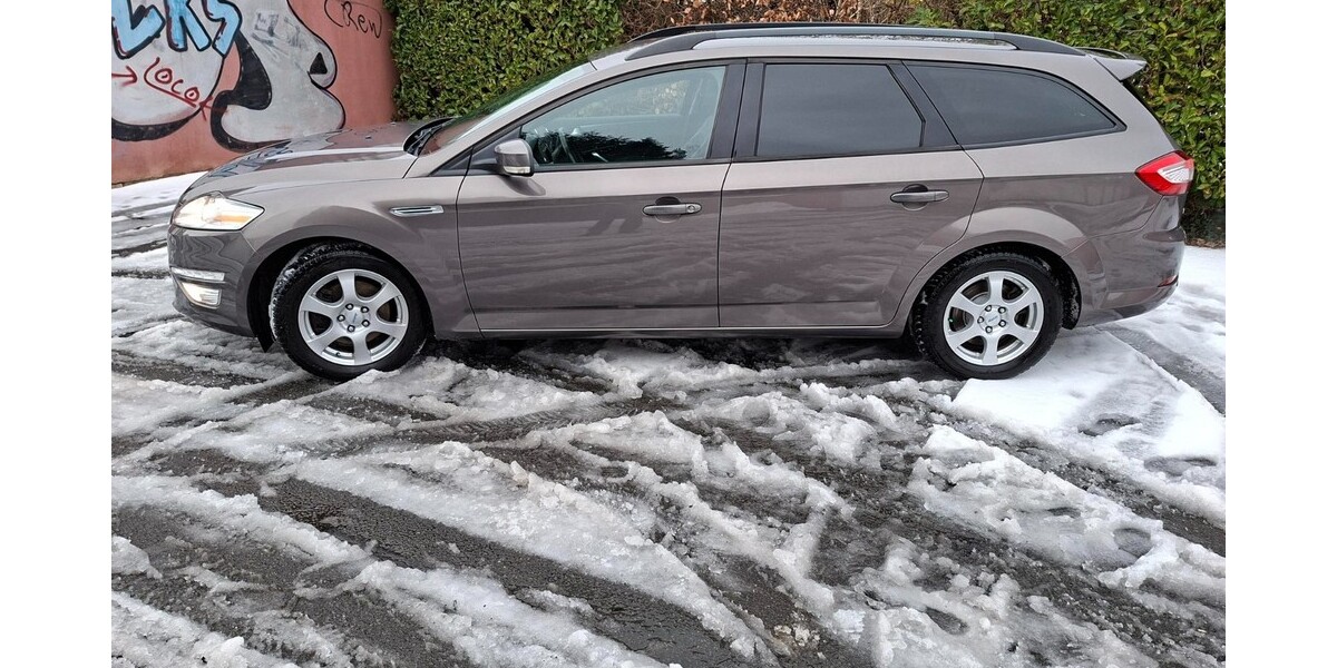 Ford Mondeo 182.000 km 6.500 &euro; Hamburg 20038