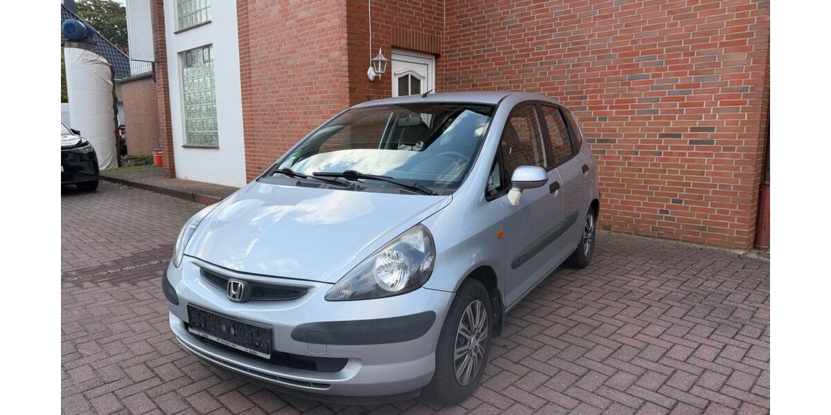 Honda Jazz 163.000 km 1.490 &euro; Hamburg 21031