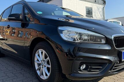 BMW 218 143.500 km 9.990 &euro; Hamburg 20537