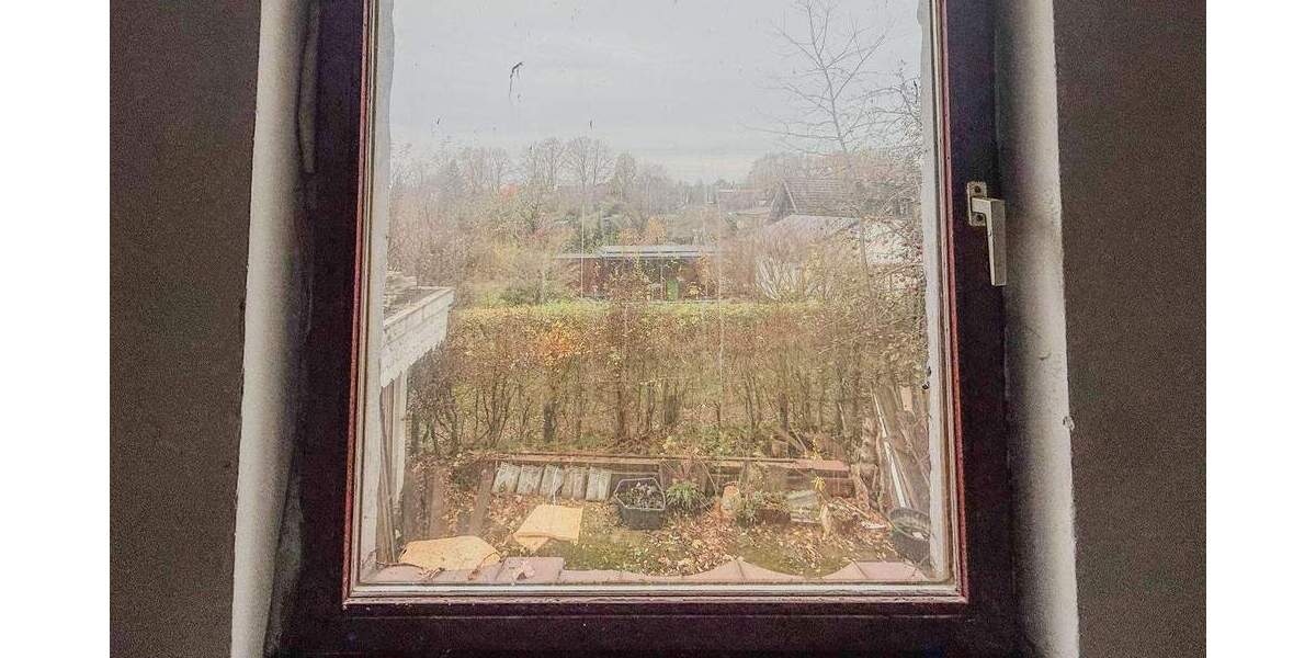 Doppelhaushälfte Hamburg Langenhorn - 3 Zimmer, 127 m&sup2;, 125.000&euro; | Angebot:25679203