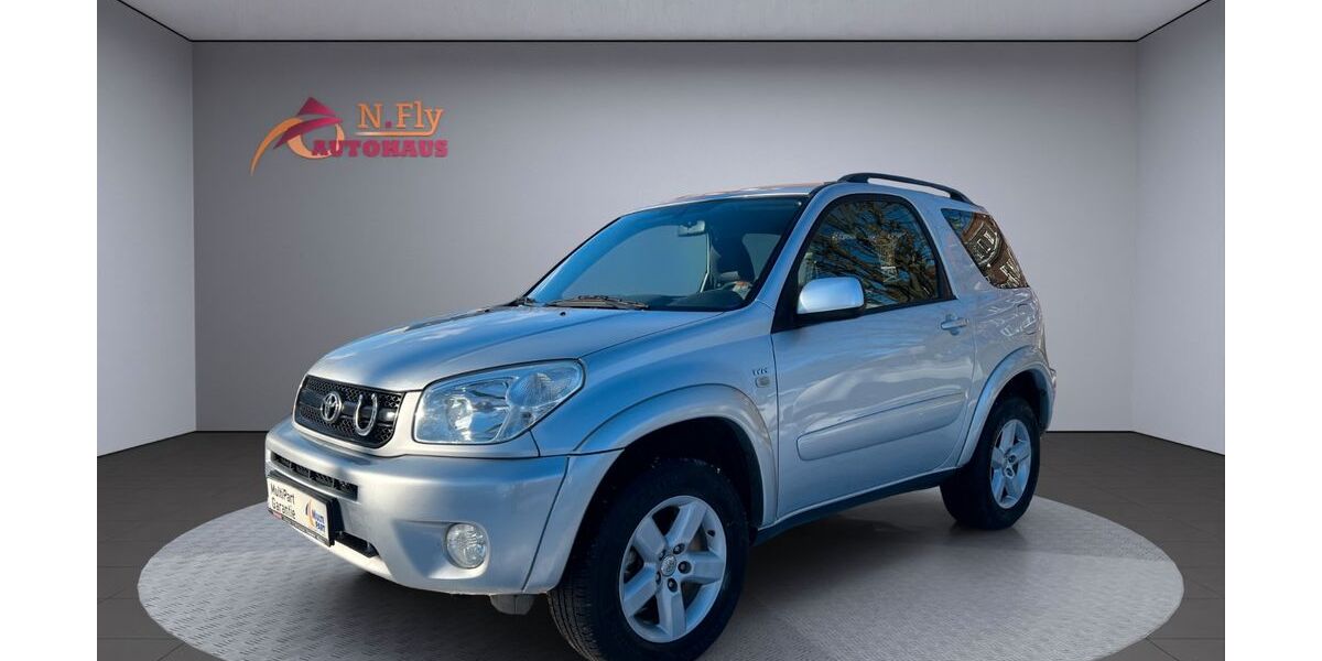 Toyota RAV 4 117.207 km 13.950 &euro; Hamburg - 1 Min. vom Hamburg Airport 22415