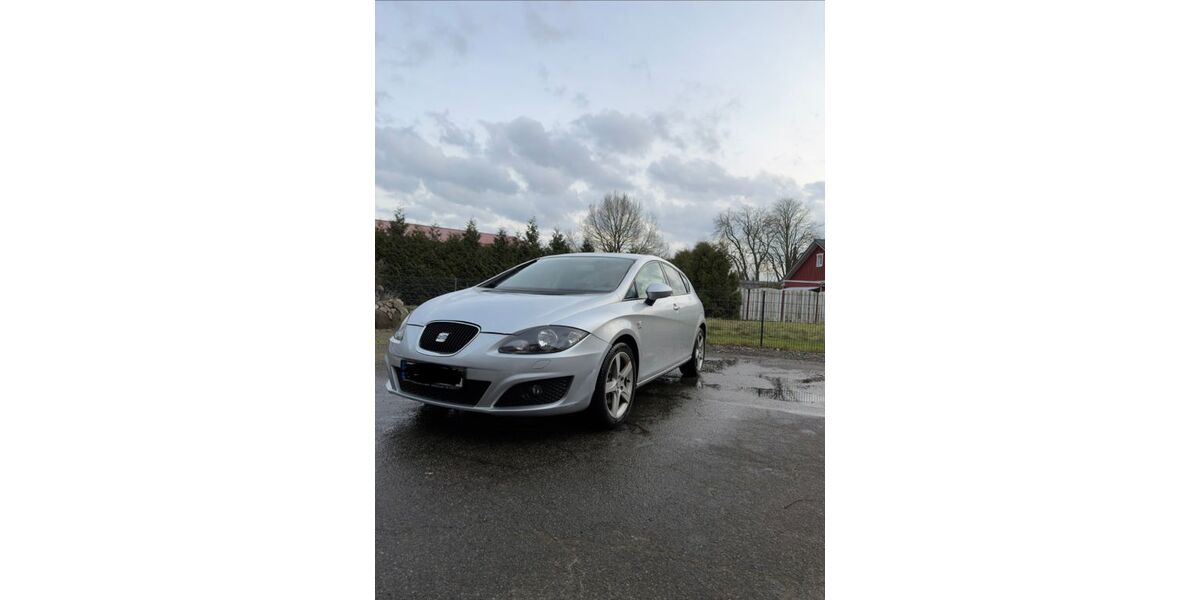 Seat Leon 195.000 km 2.500 &euro; Föhrden-Barl 25563
