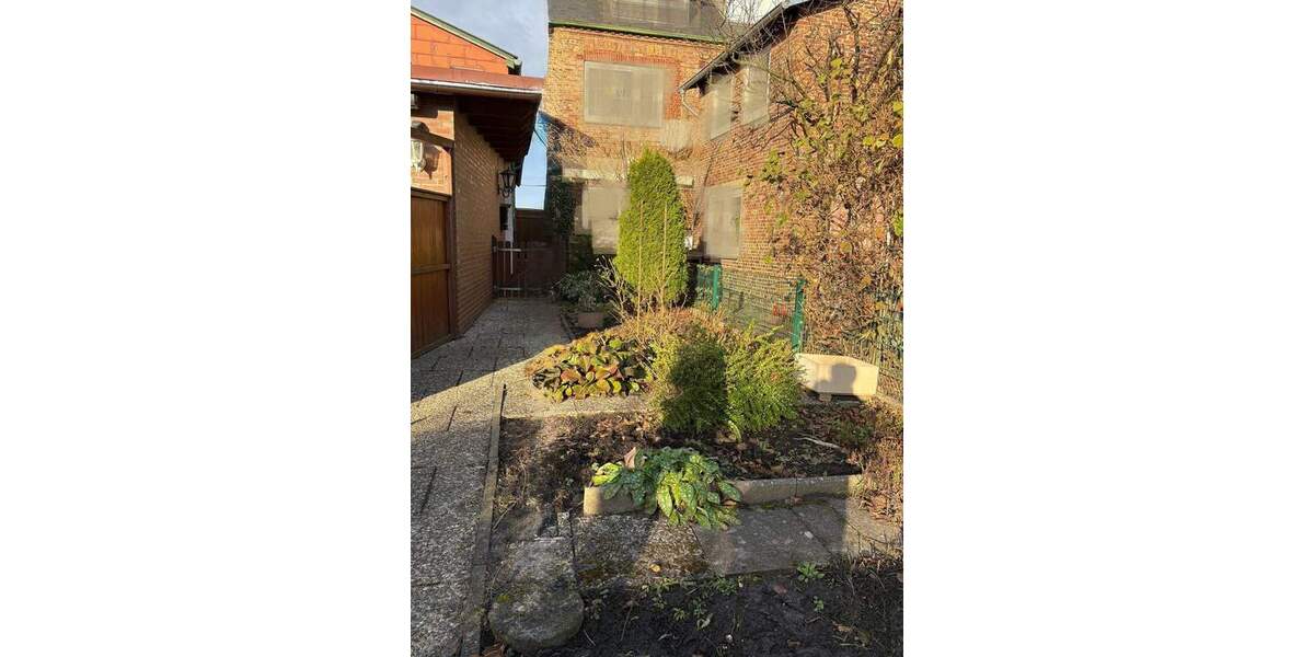 Einfamilienhaus Barmstedt - 4 Zimmer, 119 m&sup2;, 230.000&euro; | Angebot:25678431