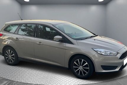 Ford Focus 61.000 km 6.500 &euro; Kaltenkirchen 24568