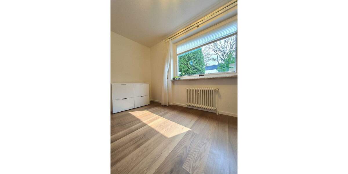 Gewerbeobjekt Norderstedt Harksheide - 9 Zimmer, 260 m&sup2;, 1.325.000&euro; | Angebot:25682373
