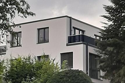 Wohnung Hamburg Harburg - 2 Zimmer, 75 m&sup2;, 1.300&euro; | Angebot:26041754