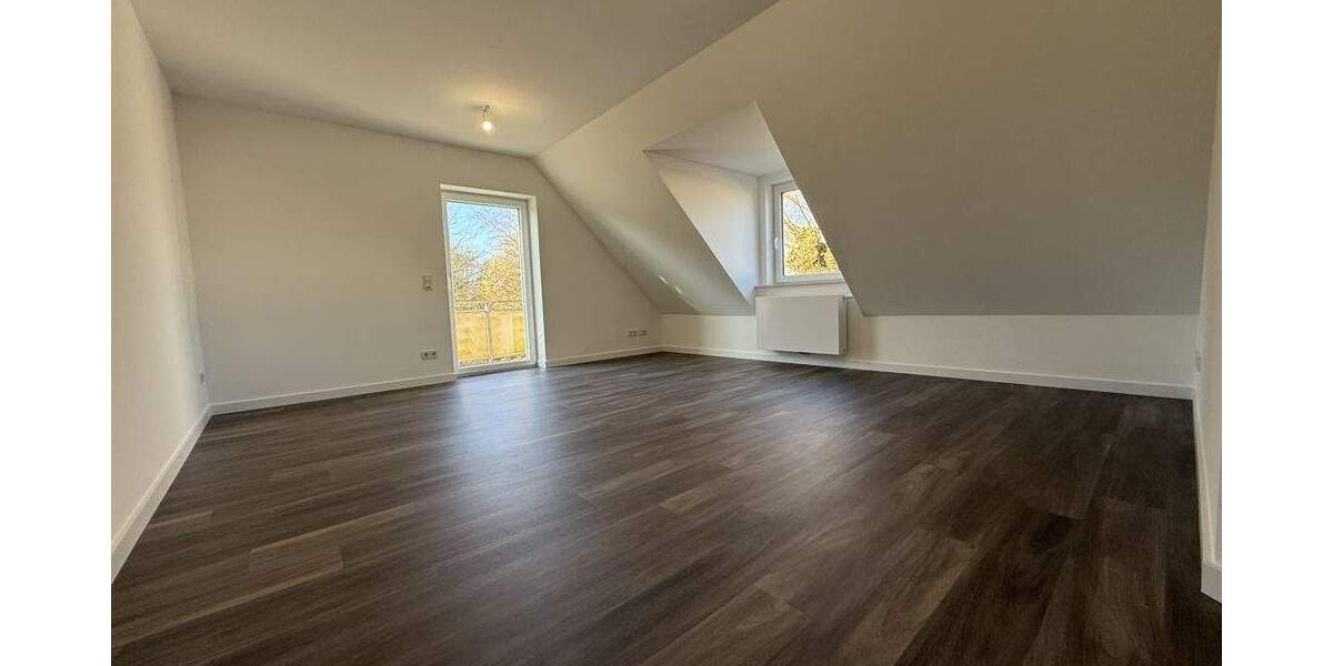 Etagenwohnung Bad Bramstedt - 4 Zimmer, 88 m&sup2;, 1.300&euro; | Angebot:25770183