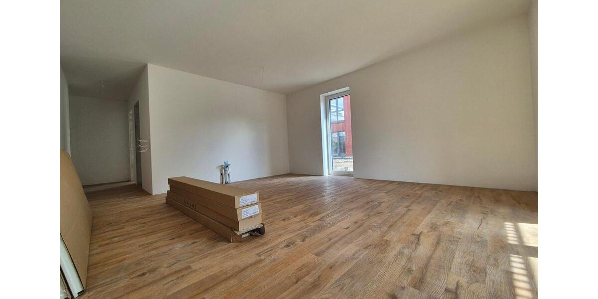 Erdgeschoßwohnung Norderstedt - 3 Zimmer, 80 m&sup2;, 1.665&euro; | Angebot:25962979