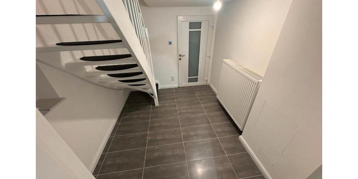 Maisonettenwohnung Hamburg Wandsbek - 2 Zimmer, 65 m&sup2;, 950&euro; | Angebot:26007588