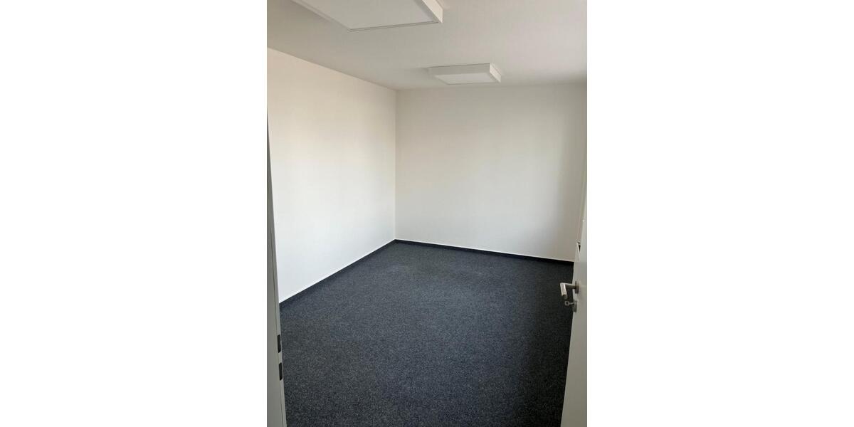 Gewerbeobjekt Uetersen - 1.440&euro; | Angebot:22136831