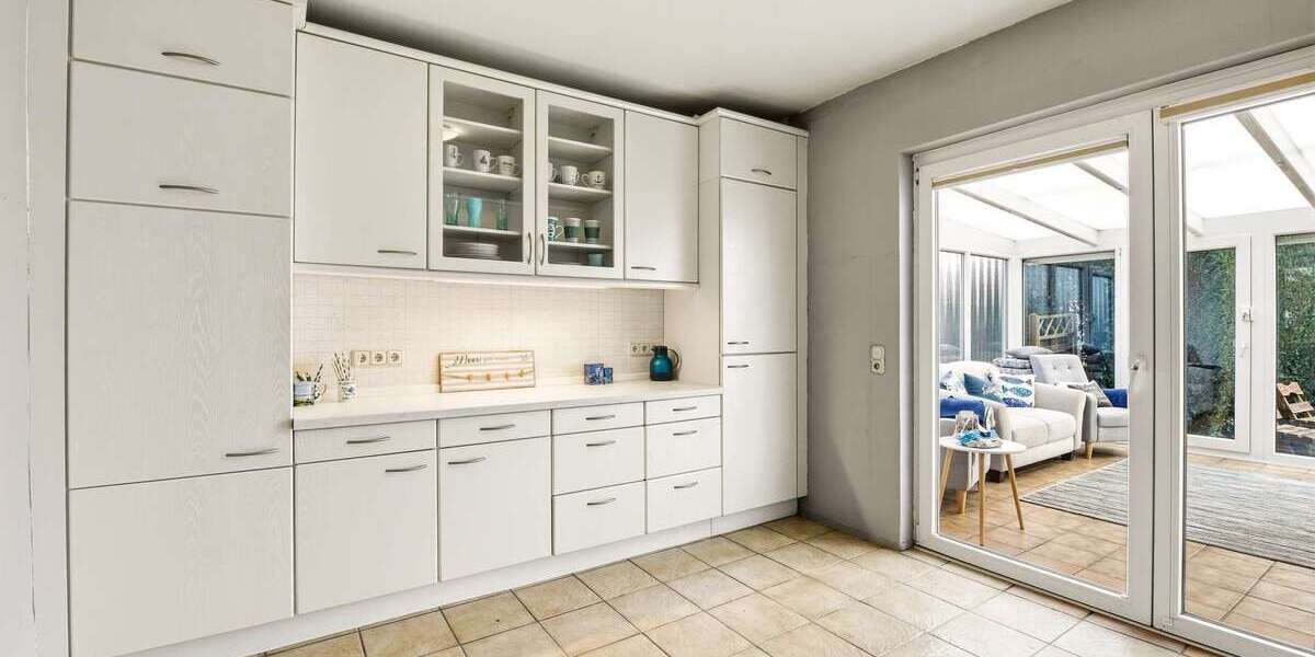 Einfamilienhaus Hamburg Schnelsen - 2 Zimmer, 82 m&sup2;, 360.000&euro; | Angebot:26021584