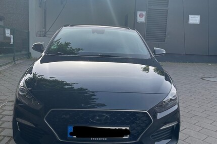 Hyundai i30 103.000 km 21.000 &euro; Hamburg 20038