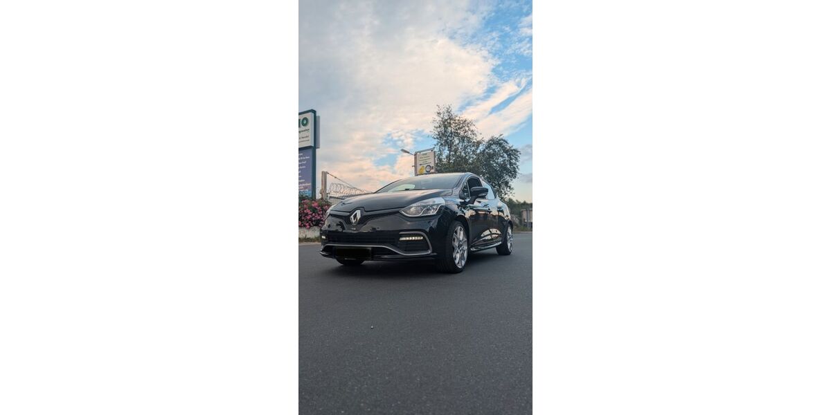 Renault Clio 133.000 km 9.500 &euro; Hamburg 21035
